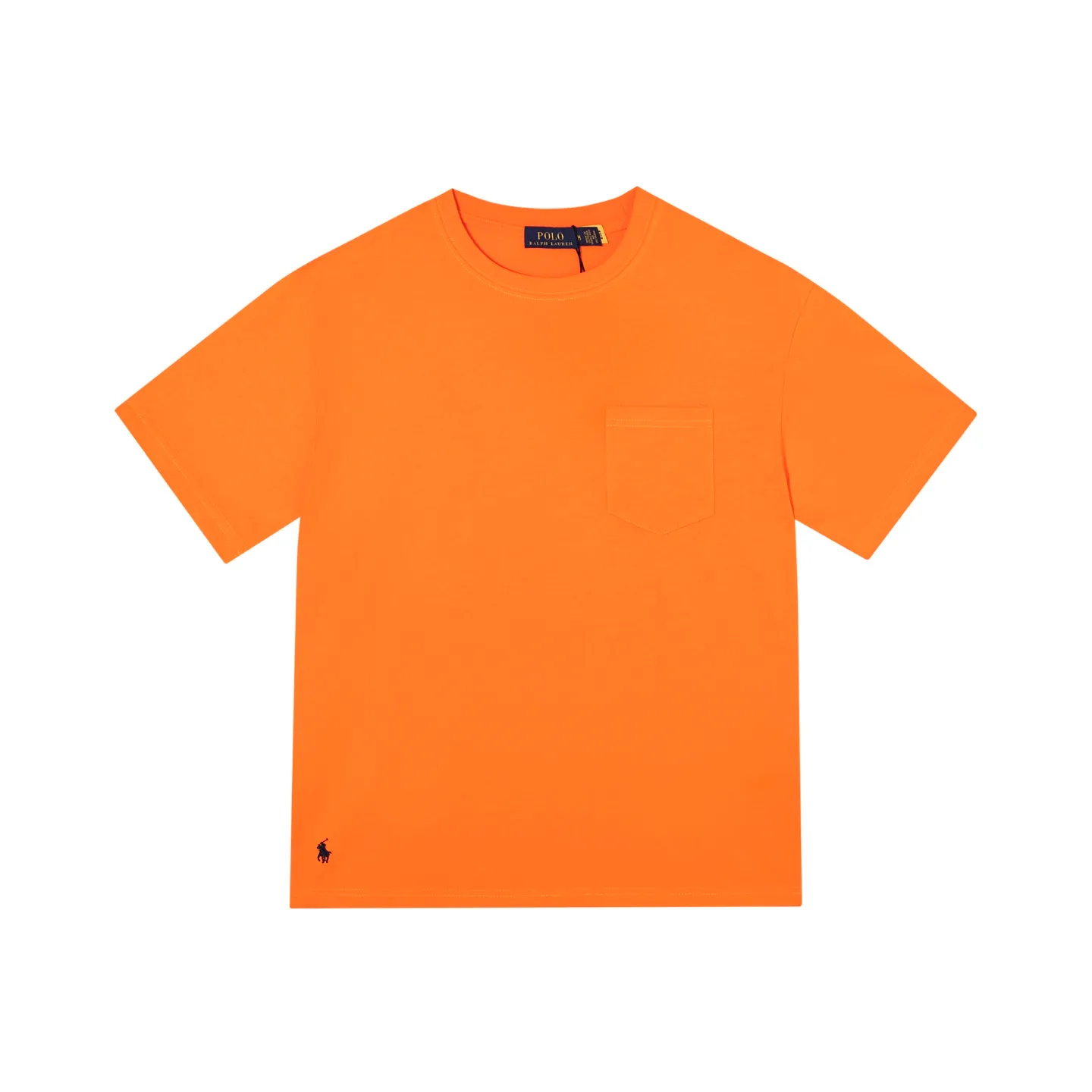 P126 Style number: 510 Ralph Lauren/Ralph Lauren 25ss new style pockets with pony embroidery on the hem, round neck short sleeves. The main logo on the neck has a QR code that can be scanned for verification. The detailed bear logo embroidery is all high-density and all made with imported Tajima machines, which distinguishes low-quality products on the market. 32 counts, 240g hydrophilic toner, 100% cotton fabric, comfortable and soft, highly breathable, focusing on high-end cost-effectiveness, needless to say good quality. Available in a variety of colors, both boys and girls can try this genderless style, giving them a yuppie tone in no time. Immerse yourself in your leisurely style, and have your own style in retro. Natural, vivid, and very French romantic feelings perfectly integrate the youthful atmosphere with the trend. The clever embellishment of the classic pony logo embroidery carries all the eye-catching points. Color: black, white, navy blue, orange Size: S-xL S Shoulder width 44 Bust 100 Sleeve length 22 Clothing length 68 M Shoulder width 46 Bust 104 Sleeve length 23 Clothing length 70 L Shoulder width 63 Bust 108 Sleeve length 24 Clothing length 72 xL Shoulder width 50 Bust 112 Sleeve length 25 Clothing length 74